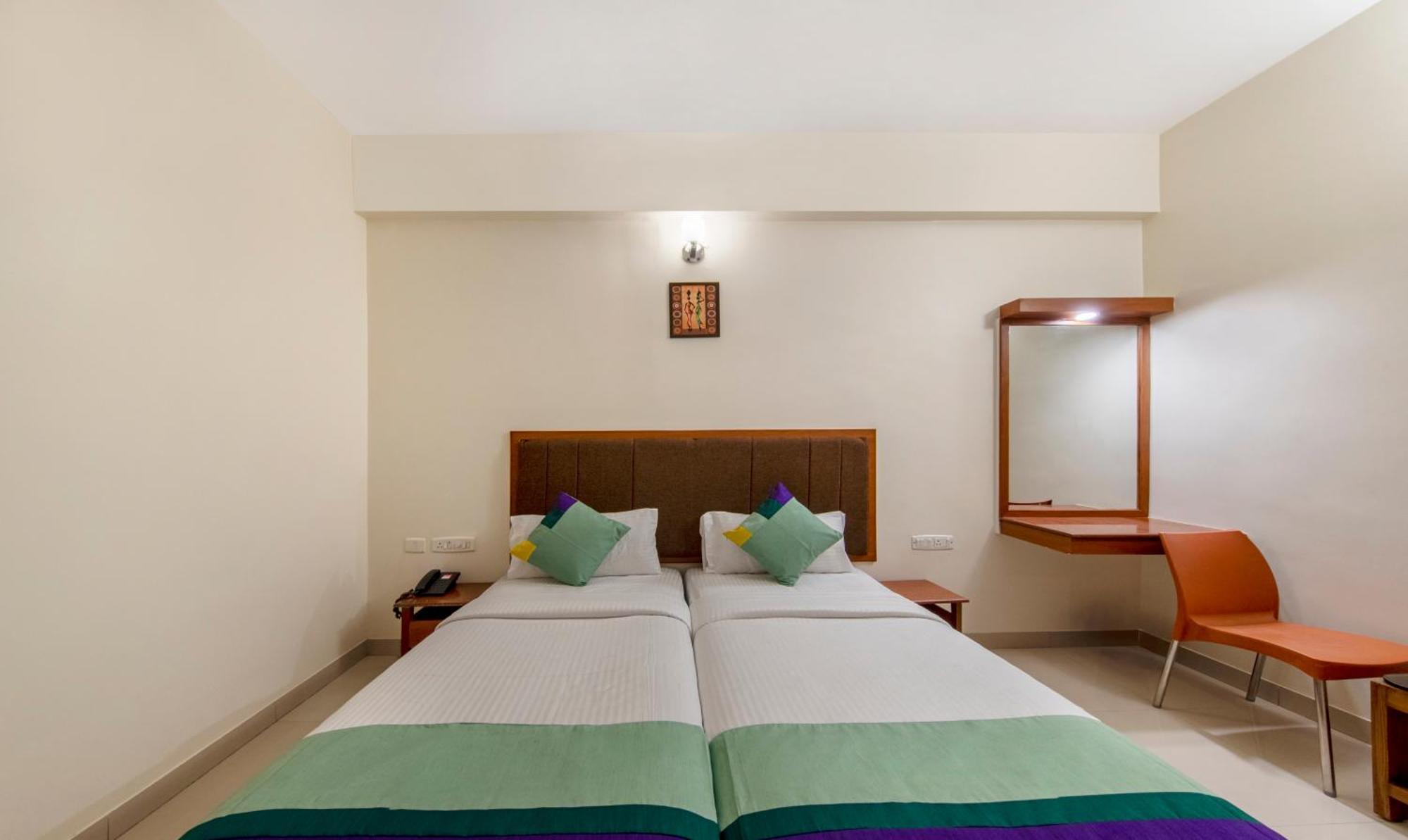 Treebo Sam Residency Hotel Coimbatore Exterior photo