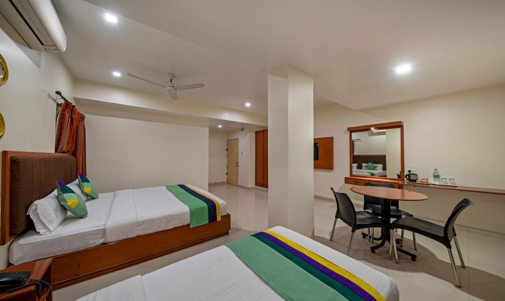 Treebo Sam Residency Hotel Coimbatore Exterior photo
